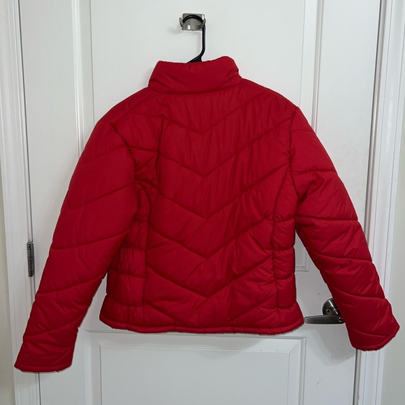 ZLC Collections Women’s Petite Large Puffer Jacket in Red - Picture 3 of 4